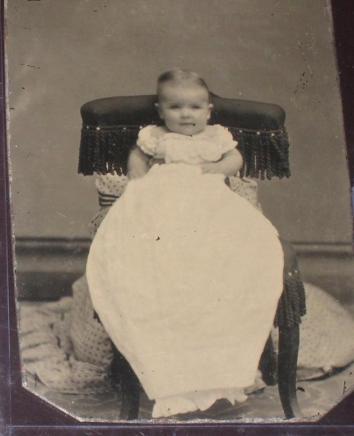 Hidden mother in unsettling Victorian photograph of children