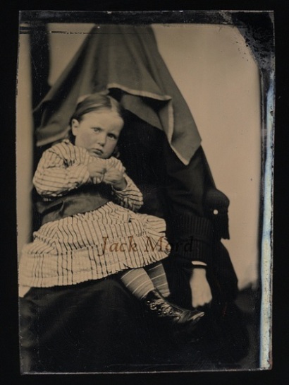 Hidden mother in unsettling Victorian photograph 1870s