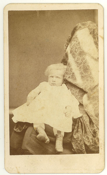 Hidden mother in unsettling Victorian photograph